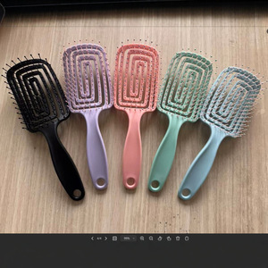Cross-border New-cleaning Hollow Ribbed Comb Fluffy Smooth Hair High Crown One-key Cleaning Detachable - Product Image 1