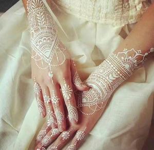 Autocollants de <span class=keywords><strong>tatouage</strong></span> temporaire, <span class=keywords><strong>dentelle</strong></span> blanche Sexy, <span class=keywords><strong>bras</strong></span>, poitrine, faux <span class=keywords><strong>tatouage</strong></span> imperméable pour femme, vente en gros - Product Image 4