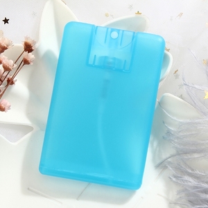 Precio de fábrica: Pulverizador portátil de 20ml de plástico PP para desinfectante de manos, tamaño de viaje, tipo tarjeta de crédito, con bomba pulverizadora y serigrafía. - Product Image 5