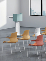 Chaise de conférence ergonomique empilable moderne avec accoudoirs fixes pour bureau, école, hôtel, hôpital, usage domestique ou professionnel