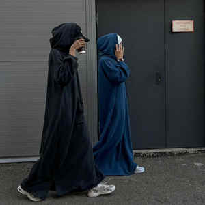 闪光<span class=keywords><strong>Sel</strong></span>最新女式伊斯兰服装休闲日装阿巴亚连衣裙连帽衫加大码春季平纹宽松运动衫设计 - Product Image 3