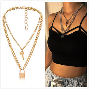 الجملة الأزياء داينتي العلم بندقية خريطة الغيتار قفل الحصان على شكل المعلقات الفضة سلسلة مطلية بالذهب القلائد لل جنسين - Product Image 6