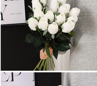 Bestseller Einzelne Bulgarische Realistische Rosen-Sträuße PU Künstliche Blumen Weich Antibakteriell Mehrere Farben Valentinstag