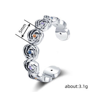 Anelli Eternity con Fiori in Argento 925 Placcato Oro 18K con Zirconi Incastonati, Unisex per Uso Quotidiano - Product Image 4