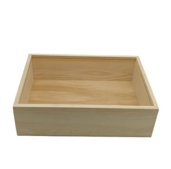 Einfarbige günstige natürliche box aus massivholz mit acryl-schiebelid kleiner geschenkverpackung