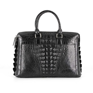 <span class=keywords><strong>Porte</strong></span>-<span class=keywords><strong>documents</strong></span> de sac en <span class=keywords><strong>cuir</strong></span> de crocodile véritable de style designer classique personnalisé <span class=keywords><strong>porte</strong></span>-<span class=keywords><strong>documents</strong></span> de sac à main pour hommes et femmes - Product Image 1