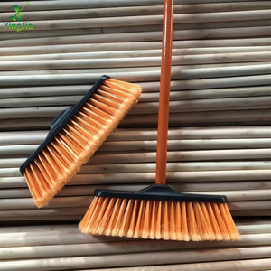 Vente directe usine : Balai en plastique avec tête de balai et manche en bois de 120 cm, brosse de balayage Yingjia - Product Image 2