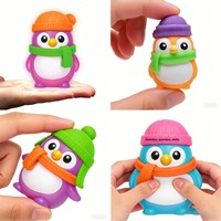 Jouet anti-stress en forme de pingouin mignon, cadeau artisanal à rebond lent, boule de décompression pour adultes, ornement de bureau