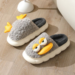 Chaussons d'hiver en peluche pour femmes, mignons et chauds, pour la maison, pour couples, plateformes, en forme de canard, vente en gros - Product Image 5