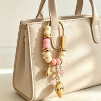 Porte-clés breloque de sac fait main en perles pastel, pendentif cœur doré, perle de cristal étoile, pour femme, décoration de sac à main, cadeau