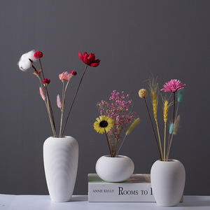 Jarrón de Cerámica Minimalista de Estilo Nórdico Creativo con Textura Cepillada Blanca para Decoración del Hogar y la Oficina - Product Image 1
