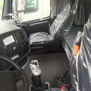 Autocisterna Antincendio HOWO 8x4 Usata con Cambio Manuale e Motore Diesel, Veicolo di Soccorso con Ruote Motrici 4x2 e 6x4 per Vigili del Fuoco - Product Image 3