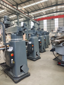 เครื่องกัดโลหะแนวนอนรุ่นใหม่ 5H สำหรับงานหนัก พร้อมระบบเกียร์อัตโนมัติและมอเตอร์ รุ่น 5H-2.2 - Product Image 3