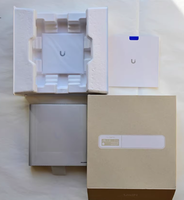 Contrôleur réseau UniFi Cloud Key Gen2 Plus UCK-G2-SSD avec disque dur 1 To pour système WiFi, gestion à distance et contrôle centralisé