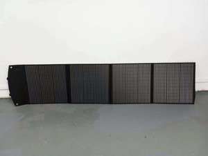 Panneaux solaires portables pliables noirs 200W à haute efficacité, prix direct usine, avec 24% d'efficacité pour la charge solaire photovoltaïque - Product Image 3