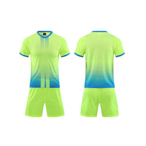 タイ製高品質通気性速乾Vネックサッカーユニフォームとクラシックフットボールシャツショートパンツ<span class=keywords><strong>2</strong></span>点セットOEMサービス秋 - Product Image 4