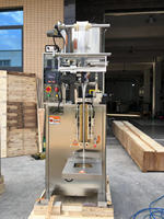 Machine de remplissage et d'emballage automatique de liquides à haute efficacité et économique pour sachets en aluminium, pochettes, produits chimiques, plastique, PLC