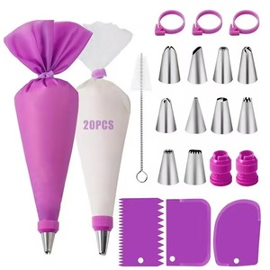 Juego de boquillas de tuberías de plástico para decoración de pasteles, raspador de crema, bolsas de tuberías para <span class=keywords><strong>Amazon</strong></span>, herramientas exclusivas para pasteles - Product Image 5