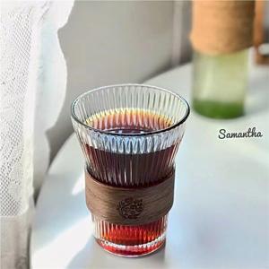 Taza de café de vidrio con diseño vertical de grano de madera, estilo moderno, para oficina, té y zumo, con aislamiento térmico. - Product Image 5