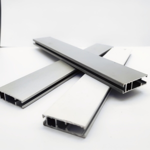 Riel Inferior de Aluminio de 25/30/38 mm Personalizado de Fábrica para Persianas Enrollables, Barra Inferior para Cortinas - Product Image 3