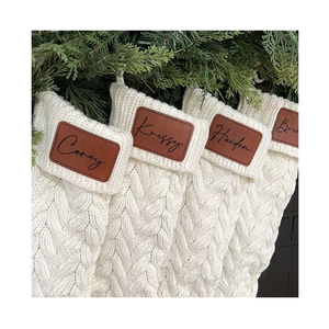 Bas de Noël personnalisés Bas de Noël gravés au laser avec nom en cuir - Product Image 1