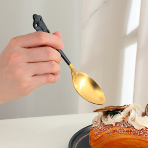 Hoàng gia Flatware Set Đen vàng bạc thép không gỉ dao kéo đồ dùng nhà bếp Retro dĩa thìa dao bên sử dụng hàng ngày - Product Image 4