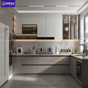 Set di Mobili da Cucina in Legno di Design Classico e Lussuoso, Armadietti con Finitura Laccata per Cucina - Product Image 1