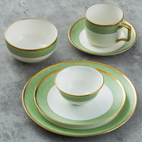 Vaisselle de luxe JQY pour la restauration fine avec porcelaine de Phnom Penh, ensemble de table élégant, vaisselle en céramique nordique pour hôtel et restaurant