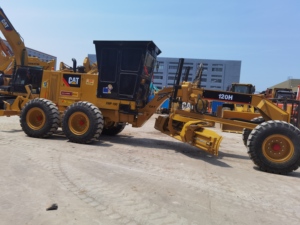 รถเกรดเดอร์ CAT 120H 12 ตัน มือสอง นำเข้าจากญี่ปุ่น พร้อมใช้งานในคลังสินค้า เหมาะสำหรับงานก่อสร้างถนน - Product Image 5