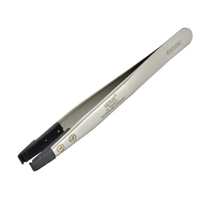 Pinzas de Sujeción Antiestáticas Vetus ESD250 con Punta Plana de Fibra de Carbono, Acero Inoxidable, No Magnéticas - Product Image 4