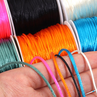 Porte-clés en macramé tressé en corde de nylon écologique fait main, plusieurs couleurs, pour sacs à main simples pour femmes, décorations bohèmes, sécurité