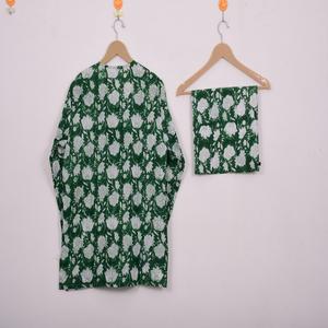 Conjunto de Pijama Floral con Estampado Artesanal y Cuello Redondo - Ropa de Dormir de Algodón Artesanal, Ropa de Verano Bohemia para Mujer y Regalo de Ropa de Estar por Casa - Product Image 4