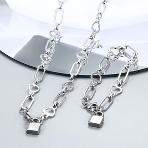 Ask Catalog Heart Lock COLLAR COLGANTE moda mujer joyería conjunto alta calidad 316L Unisex <span class=keywords><strong>uno</strong></span> <span class=keywords><strong>de</strong></span> <span class=keywords><strong>50</strong></span> venta al por mayor - Product Image 3