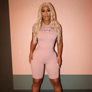 Set tuta da donna in 2 pezzi con ricamo a lettere <span class=keywords><strong>T</strong></span>-<span class=keywords><strong>Shirt</strong></span> e motociclista corto da donna in due pezzi Set corto Ropa De Mujer De <span class=keywords><strong>Moda</strong></span> Casual - Product Image 4