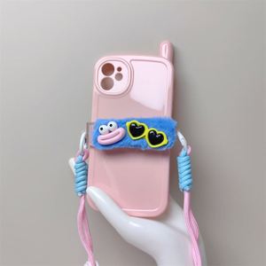 Étui de téléphone mignon en peluche avec bouche de saucisse de dessin animé, sac messager, lunettes de soleil, avec sangle de téléphone pour iPhone 15 14 13 12 Plus/pro/pro Max - Product Image 1