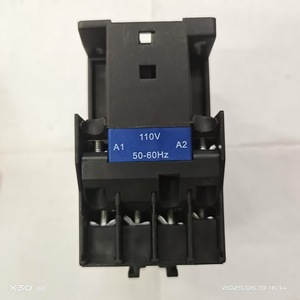 Contactor Schneider Electric CaE22 AC, 50/60 Hz, Montaje en Riel DIN - Product Image 4