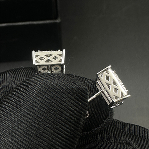Schlussverkauf quadratische würfel-Sutt-Ohrringe S925 Sterling-Silber Top-Qualität Moissanit-Ohrringe Cluster Hiphop-Ohrringe für Damen - Product Image 3