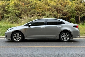 <span class=keywords><strong>Toyota</strong></span> <span class=keywords><strong>Corolla</strong></span> 2023 1.8L Hybride Intelligent Double Moteur E-CVT Économie de Carburant Berline Familiale Conduite à Gauche Voiture d'Exportation <span class=keywords><strong>Toyota</strong></span> <span class=keywords><strong>Corolla</strong></span> - Product Image 3