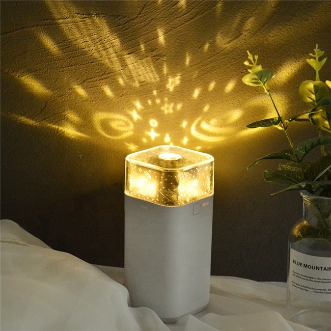 USB Air Projector Humidifier Essential Oil Diffuser LED Projector Light Night Mini Portable Home Humidifier 250ml capacity