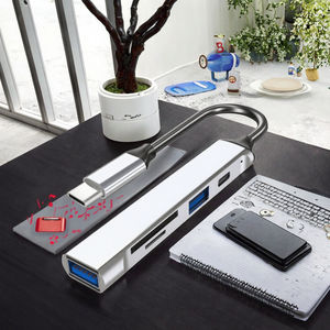 Supporta il trasferimento di dati da telefono, computer, laptop, chiavetta <span class=keywords><strong>USB</strong></span> e scheda <span class=keywords><strong>SD</strong></span> tramite OTG. Hub 5-in-1 Type-C con <span class=keywords><strong>convertitore</strong></span> <span class=keywords><strong>USB</strong></span> disponibile in magazzino. - Product Image 3