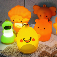 Lanterne suspendue lampe Portable pendentif LED rougeoyante veilleuse cadeau Mini éléphant forme mignon porte-clés lumière LED