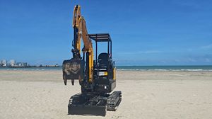 Oferta Especial: Miniexcavadora SY16C de 1.6 Toneladas, Potente y Confiable, Diseño Compacto de Alto Rendimiento con Cero Extensión Trasera, Suministro Directo de Fábrica - Product Image 3