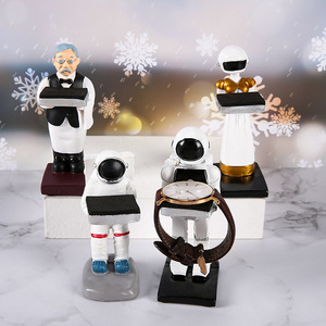 Bán Buôn Hiển Thị Chủ Sáng Tạo Phim Hoạt Hình Spaceman IWatch Nhựa Khay Gấu Trắng Máy Tính Để Bàn Trang Trí Nội Thất Thủ Công Đồng Hồ - Product Image 2