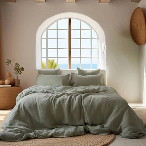 Vente en gros Logo personnalisé housse de couette en lin gris sauge | Tissu adouci avec boutons de noix de coco et attaches de ruban | Commande en gros - Product Image 1