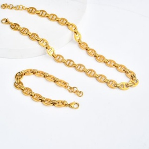 Parures de bijoux tendance en acier inoxydable avec chaînes grain de café et motif nez de cochon, collier et bracelet - Product Image 5