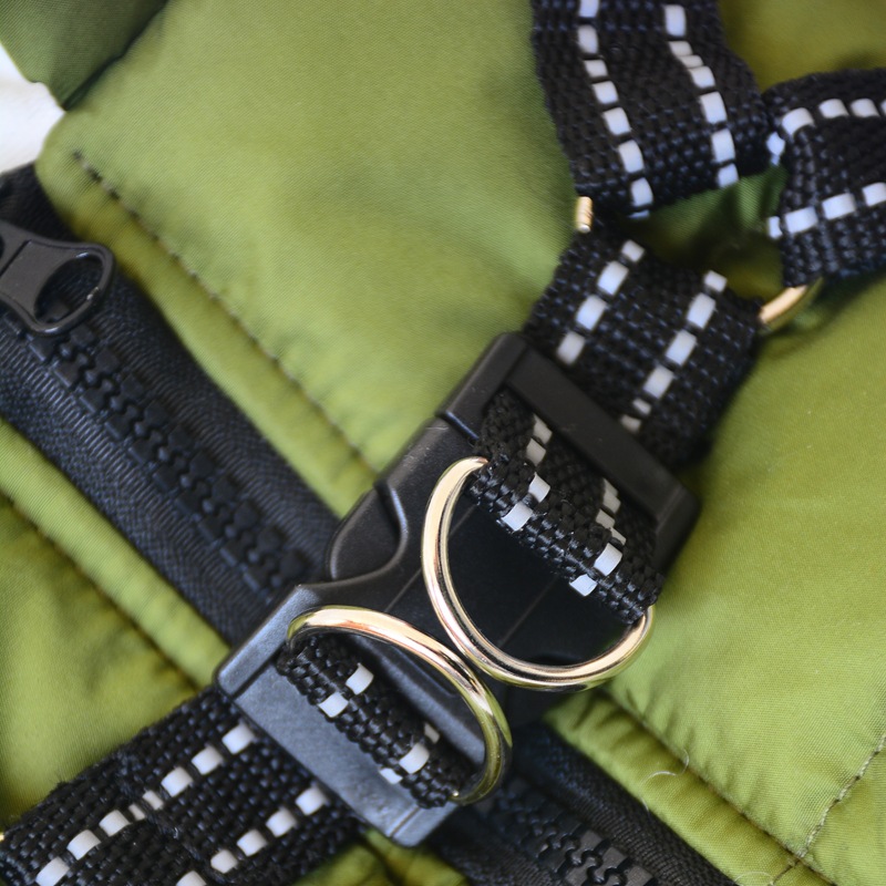 Luxury Cooling Pet Vest Dog Harness And Leash Set With Buckle Winter Cotton Coat