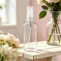 Flacon pulvérisateur transparent incurvé en PET de 110 ml, atomiseur à fine brume portable format voyage pour toner, impression personnalisée, marque privée, OEM