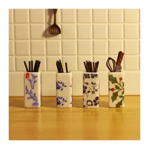 Hot Sale Mini Ceramic Chopsticks Barrel Small Kitchen Cooking Family Toys Doll's House Accessories Toy Accesorios Jugueteria