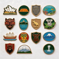 Broches personnalisables en émail sur le thème du voyage moderne, impression UV, badges métalliques de lieux emblématiques, écussons artisanaux, broches sur mesure