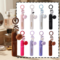 Flacon de parfum de voyage mignon avec pompon, 5 ml, portable, suspendable, rechargeable, atomiseur de parfum, mini flacon pulvérisateur tendance